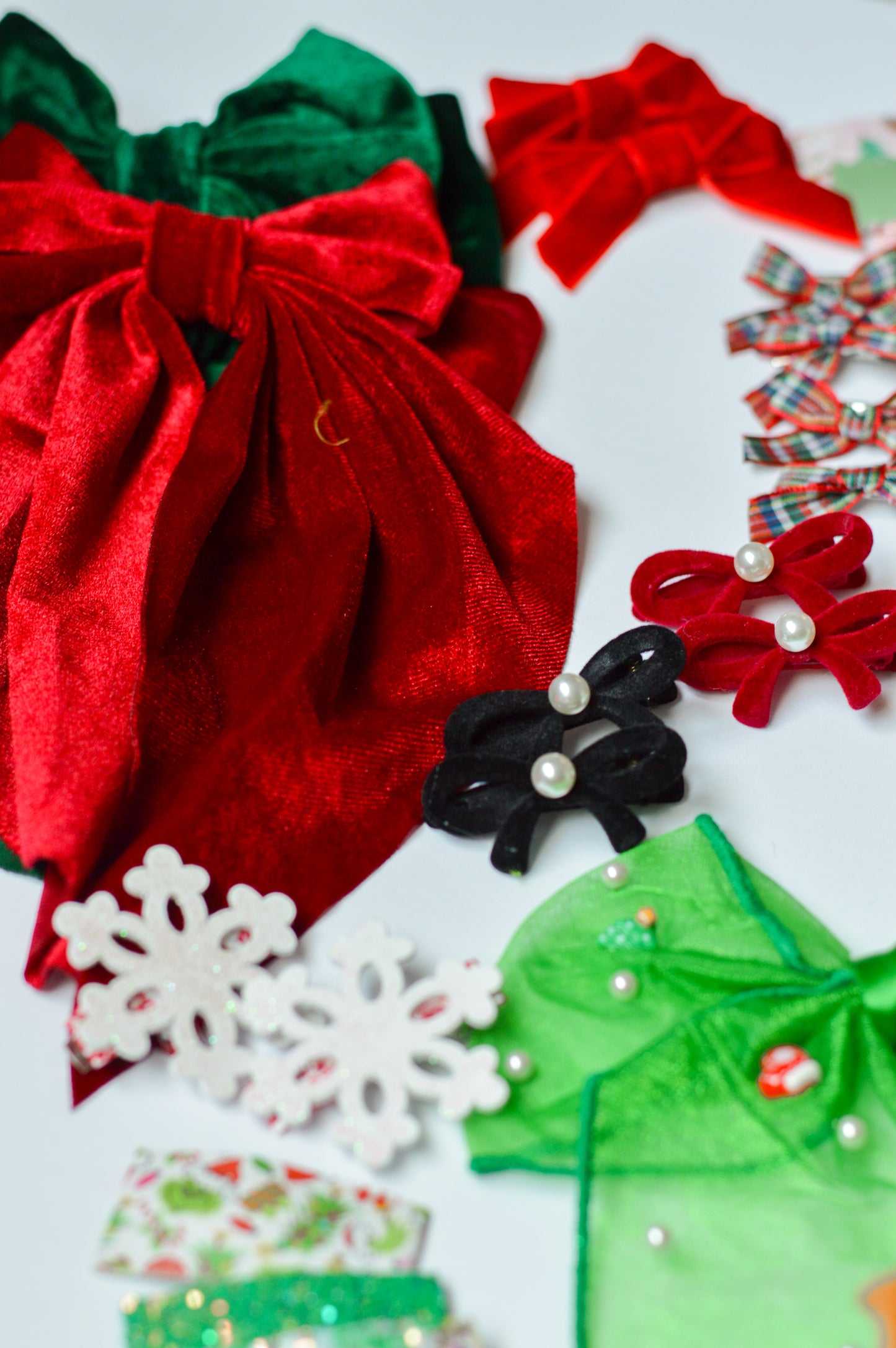 Velvet Bow clips with Pearl