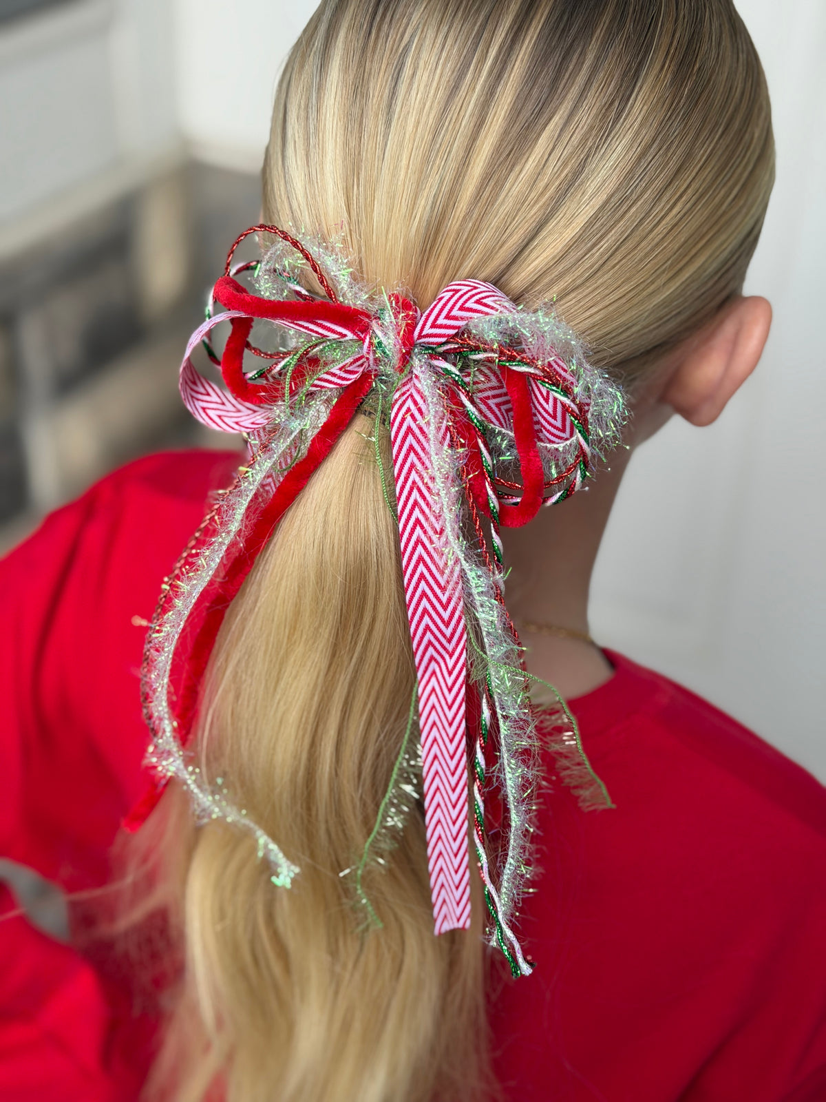 Tinsel Bow