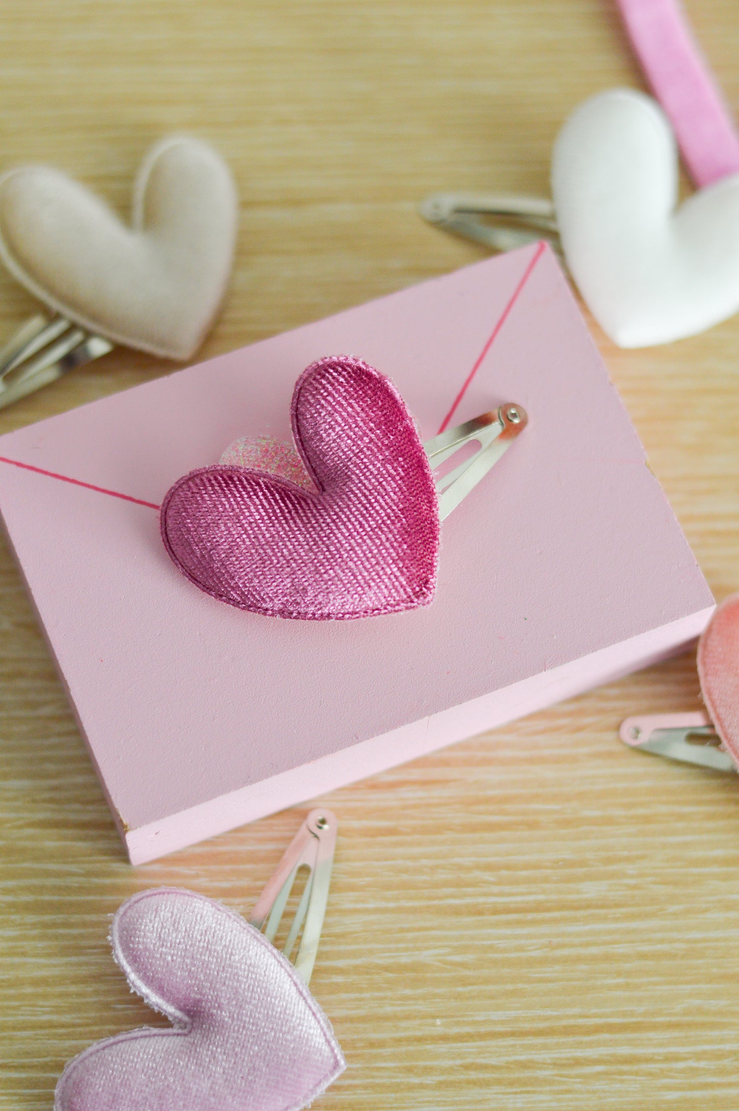 Sweet Love Hearts Clip