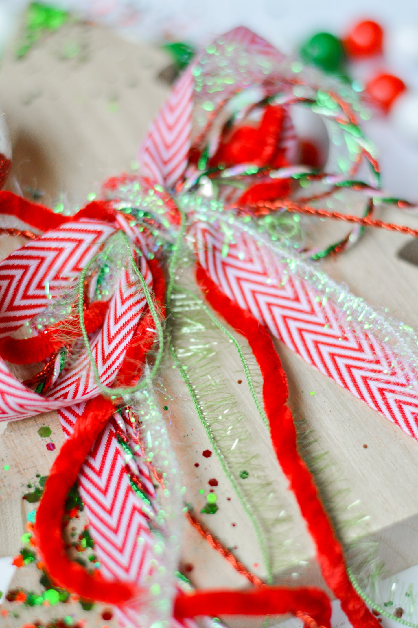 Tinsel Bow