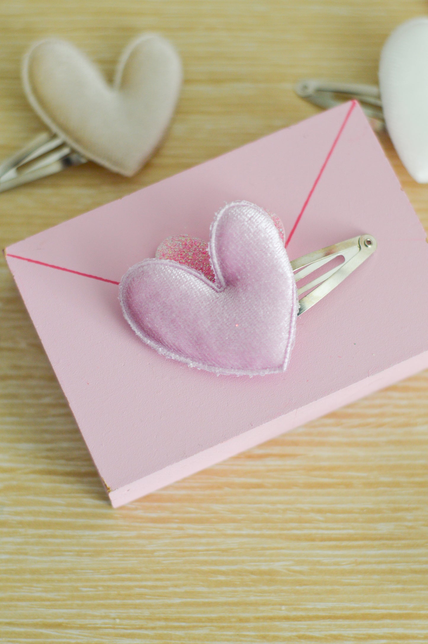 Sweet Love Hearts Clip